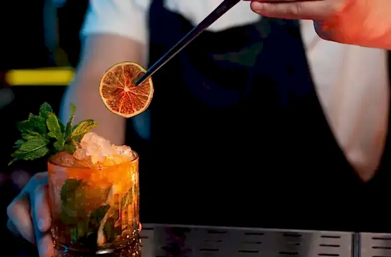 MEB Sertifikalı Bar ve Miksoloji Eğitimi